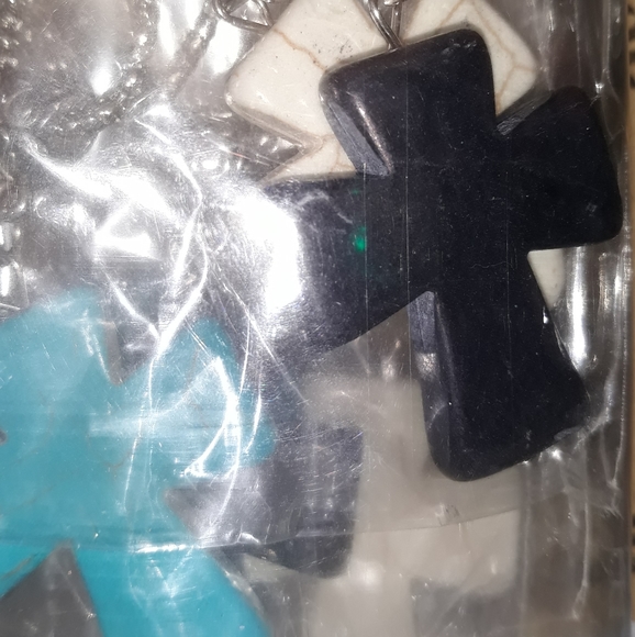 Ivory Cross Necklace Semiprecious Stone on Silver Chain w2 1/2 inch extender - Picture 8 of 11